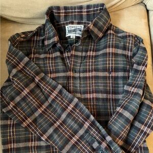 Brand new Men’s flannel shirt (can be worn  as a jacket)